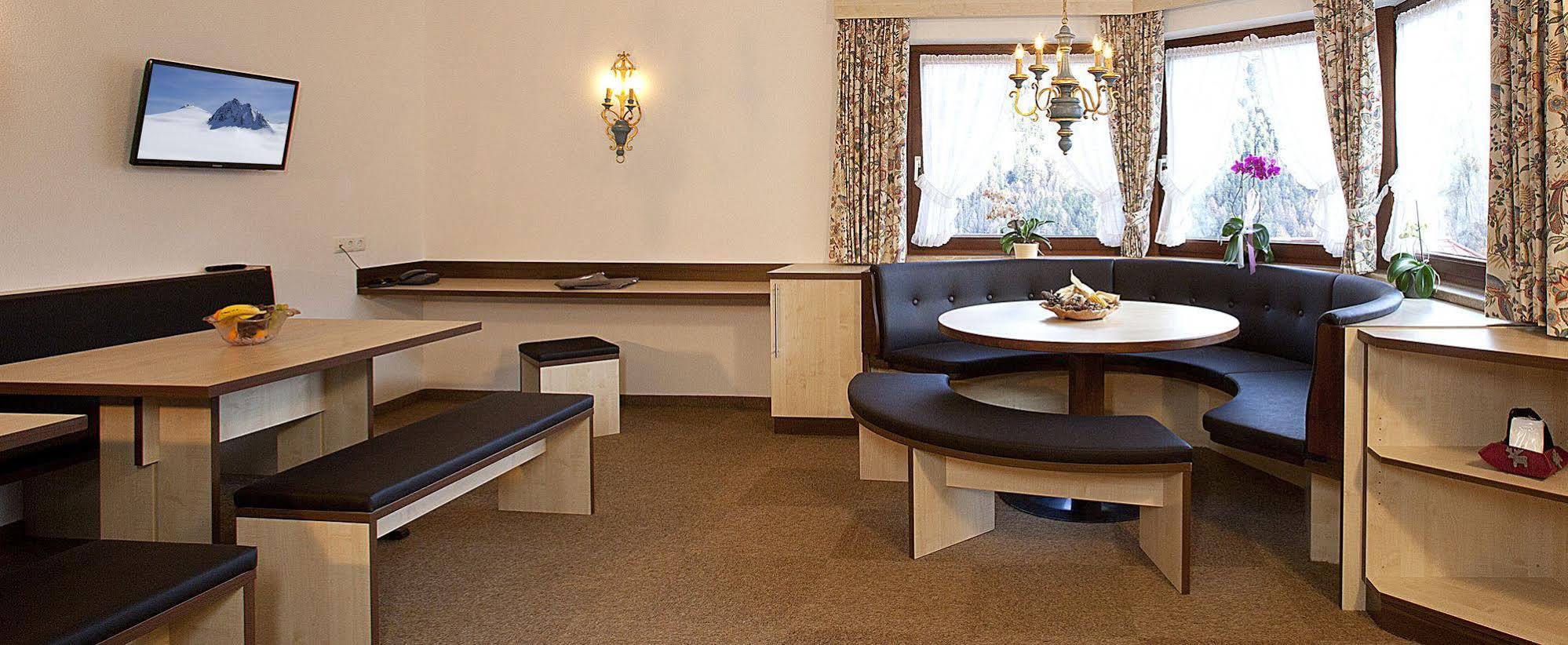 Appartement Alpin ゼルデン エクステリア 写真